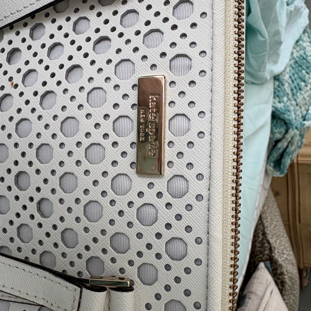 Kate Spade - Picture 6 of 6